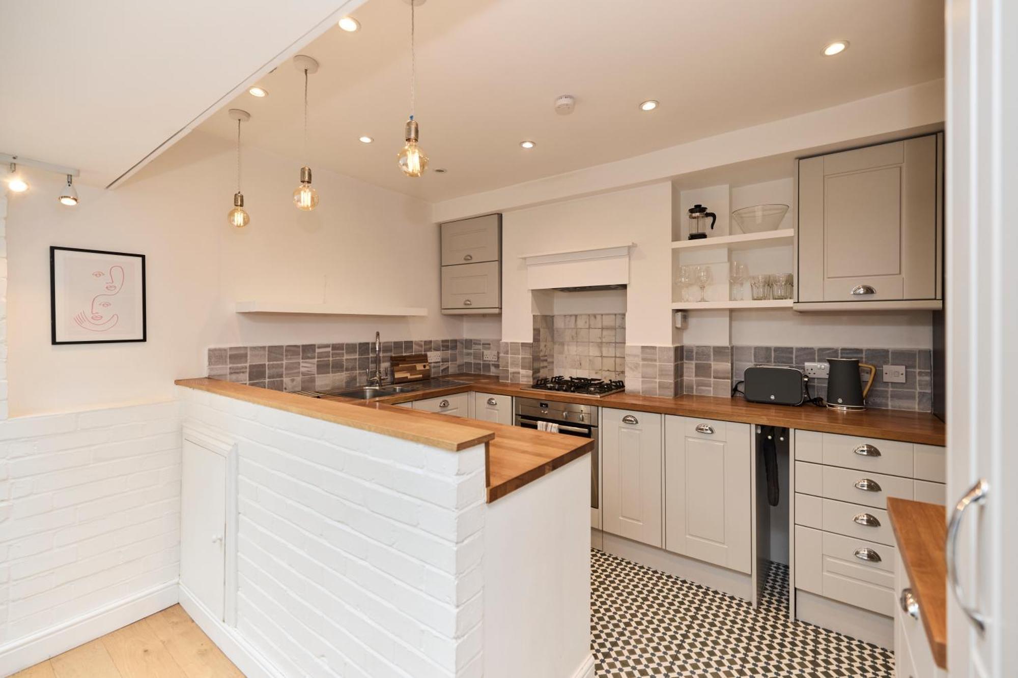 Апартаменти The Fulham Hideout - Modish 2Bdr Flat With Patio Лондон Екстер'єр фото